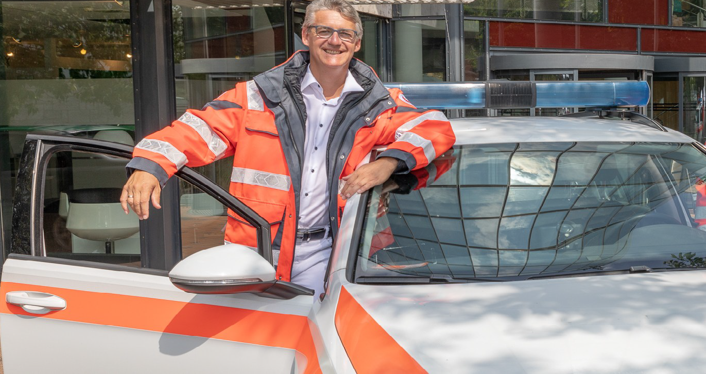 Bernd Spengler vor dem Bundesarbeitsgericht mit einem Mandanten